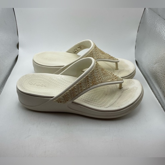 Crocs Diamente bedazzled women’s sandals size 7 - Picture 2 of 9